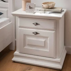 Weiße Nachtkommode im Country Style - Beato