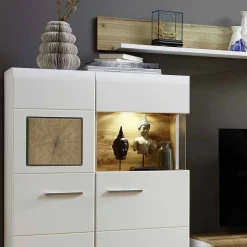 Weiße Wohnwand Lisepio mit Eichen-Elementen (vierteilig)