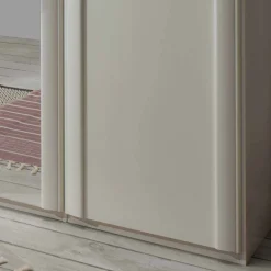 Weißer Schlafzimmerschrank Ronis mit drei Türen