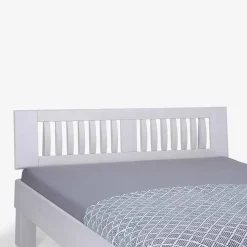 Weißes Doppelbett Calicantas aus Buche Massivholz