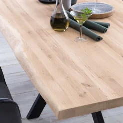 White Wash Esszimmertisch mit Baumkante - Wieza