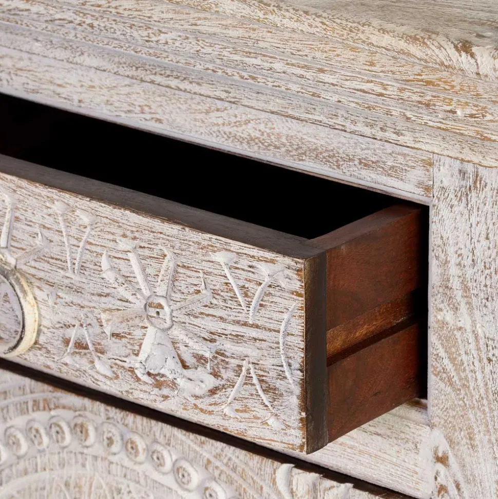 White Wash Sideboard mit Ornament Schnitzereien - Rusula