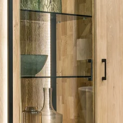 Wohnzimmervitrine aus Asteiche Massivholz - Clenza