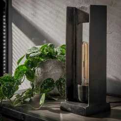 13x37x13 Industrial Tischlampe in Schwarz Nickel - Julesta