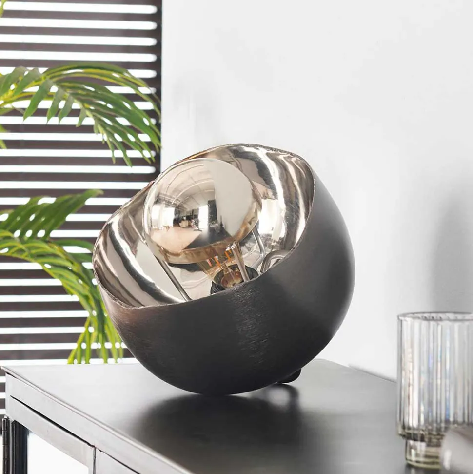 28x28x28 Industry Tischleuchte in Schwarz Nickel - Luzerno