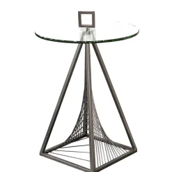 45x57x45 Tisch mit Design Pyramiden Gestell - Soveltra